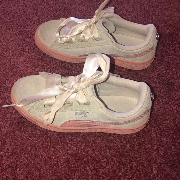 Puma Shoes - Picture 2 of 6